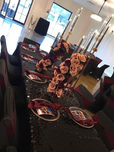 Celebration table with roses
